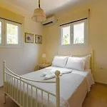 A Casa D'irene Mantzavináta