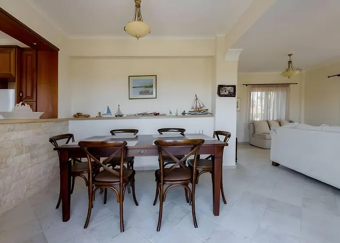 A Casa D'irene شقة Mantzavináta