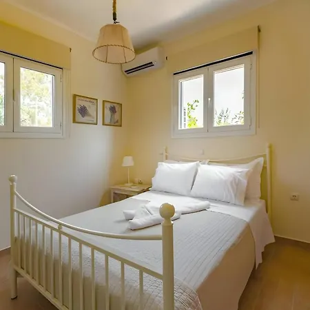 A Casa D'irene Mantzavinata